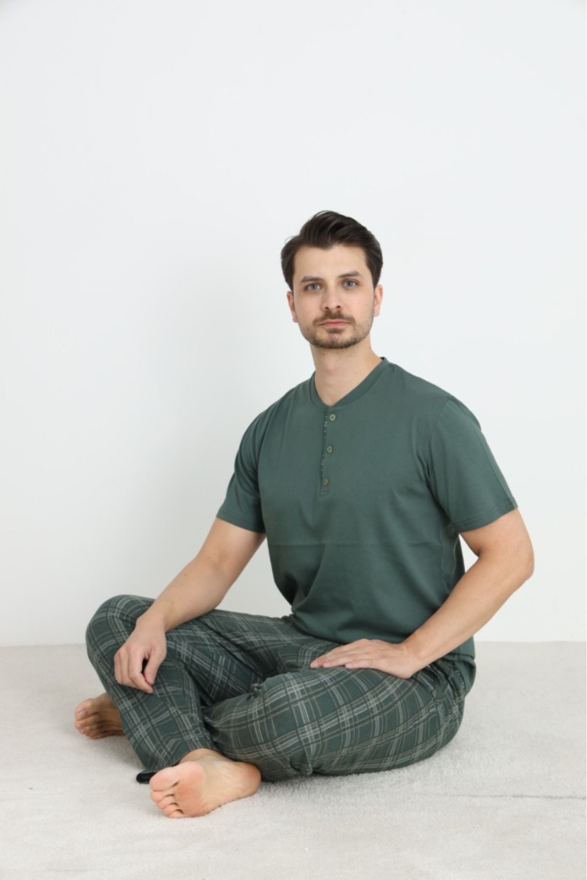 Erkek Sıfır Yaka Düğmeli Kısa Kol Cepli Yazlık Pijama Takımı %100 Pamuk