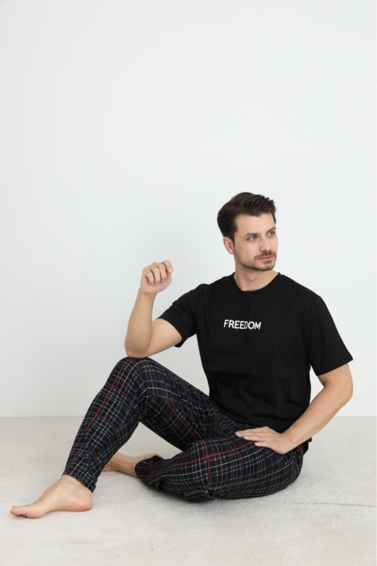 Erkek Sıfır Yaka Kısa Kol Cepli Yazlık Pijama Takımı %100 Pamuk