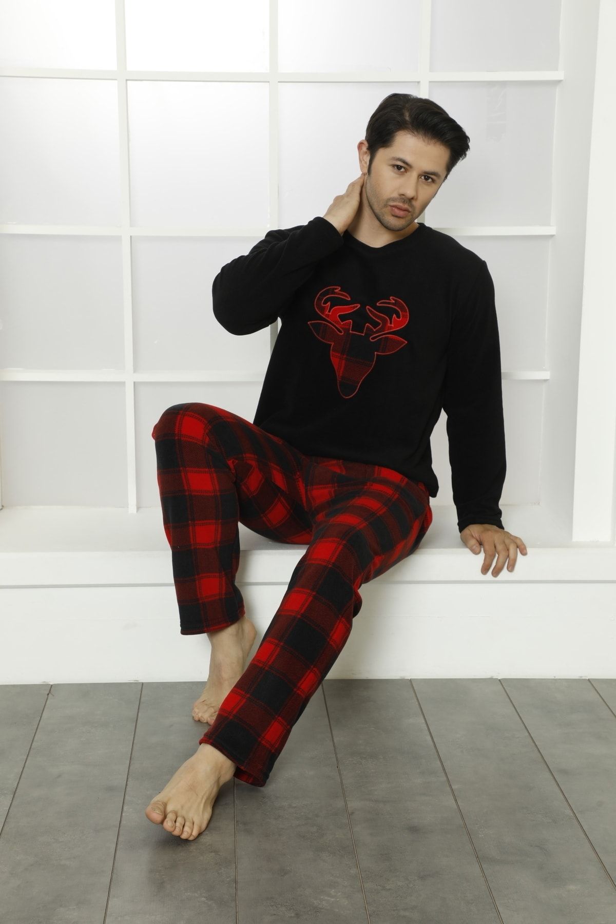 Erkek Sıfır Yaka Polar Pijama Eşofman Takımı SİYAH1-2XL