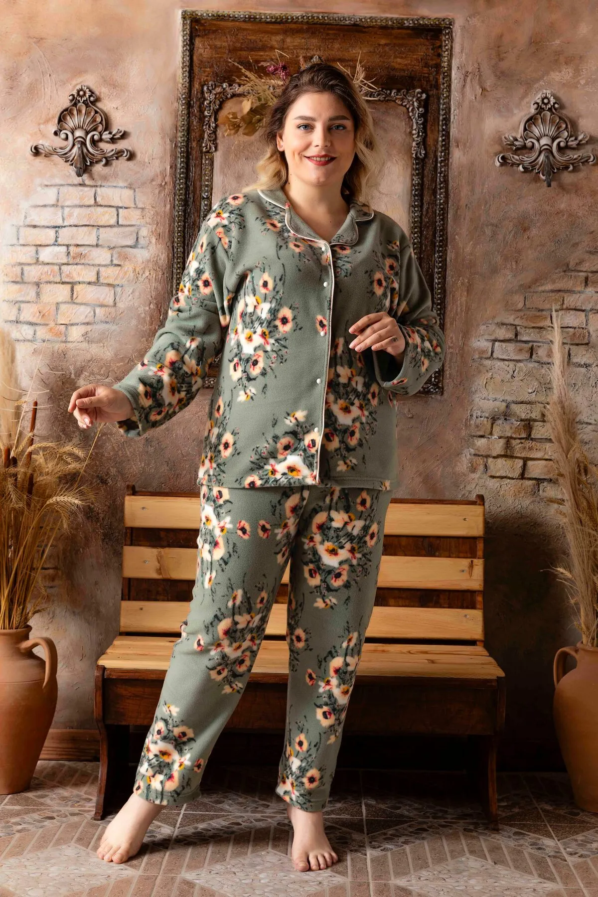 Kadın Battal Büyük Beden Önden Düğmeli Uzun Kollu Polar Pijama Takımı HAKİ-L