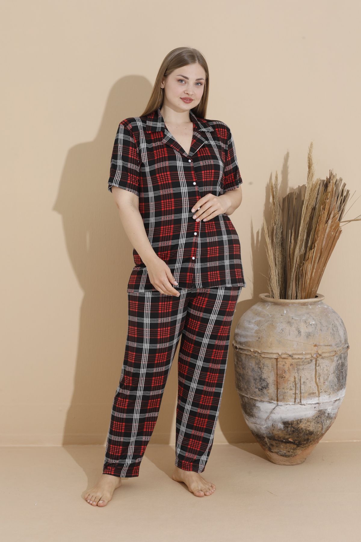 Kadın Battal Milan Kumaş Kısa Kol Gömlek Yaka Büyük Beden Pijama Takımı