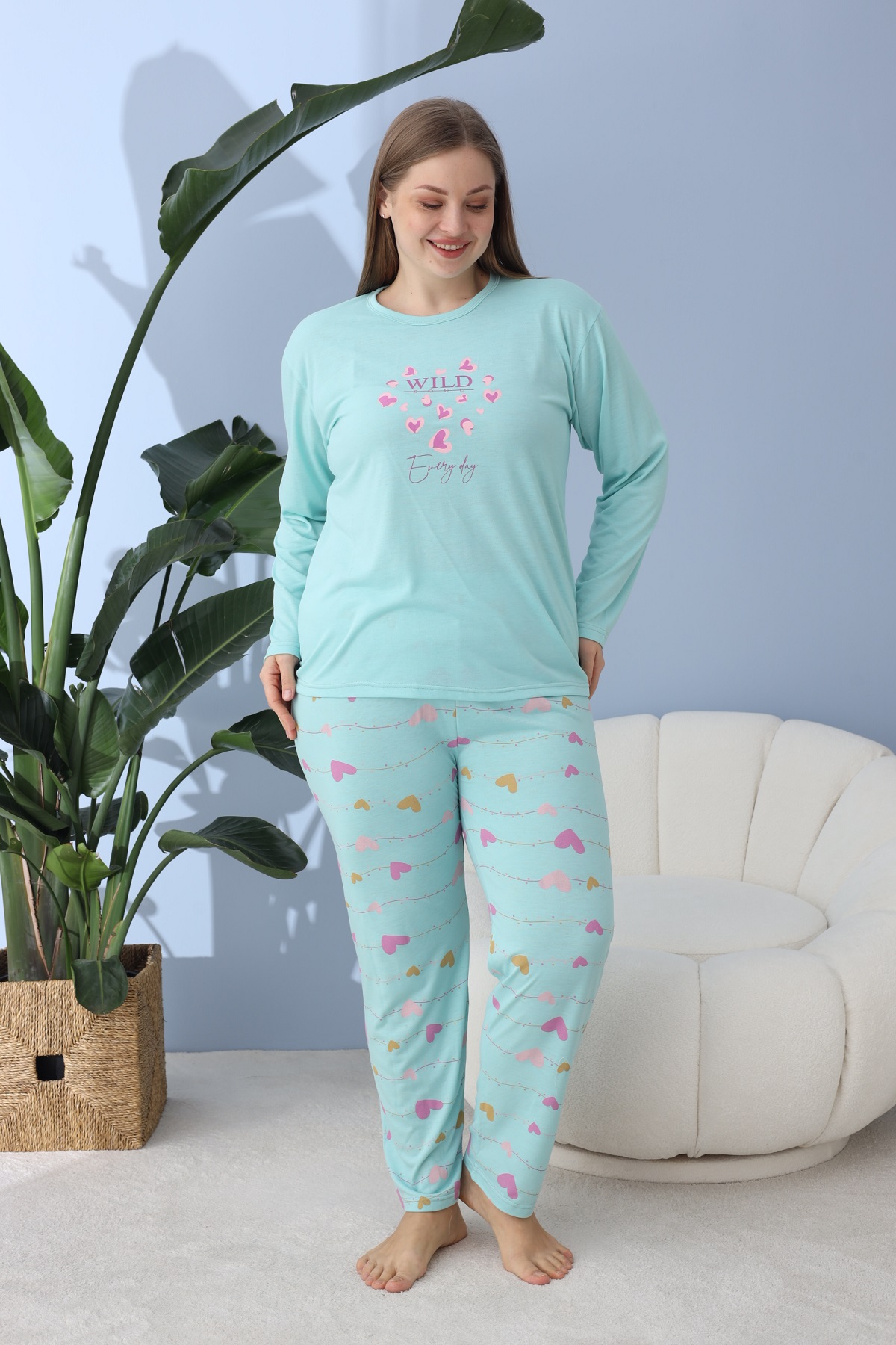 Kadın Battal Milan Kumaş Pijama Takımı Büyük Beden Uzun Kol