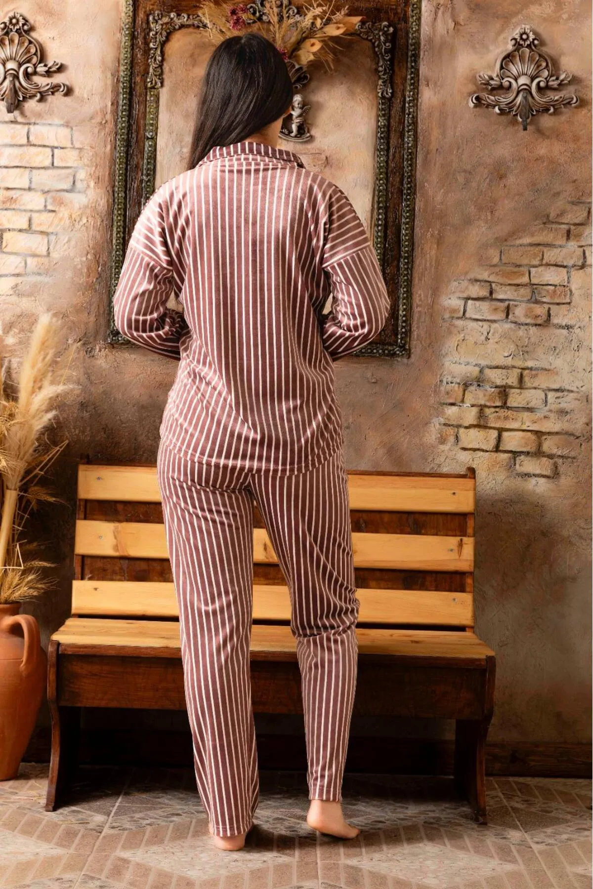 Kadın Kadife Önden Düğmeli Pijama Takımı YENİ SEZON