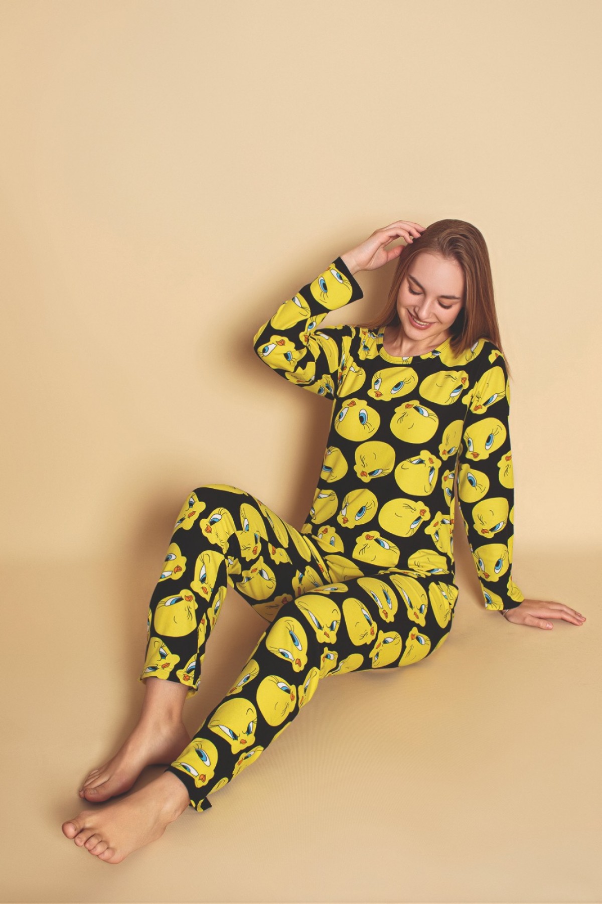 Kadın Sıfır Yaka Baskılı Süet Yumuşak Kumaş Uzun Kollu Pijama Takımı SİYAH-L