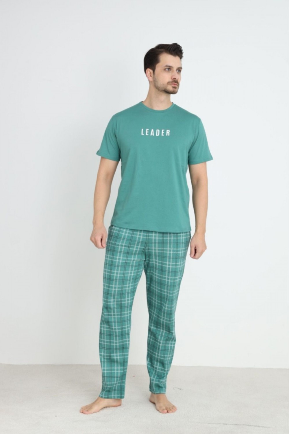 Erkek Sıfır Yaka Kısa Kol Cepli Yazlık Pijama Takımı %100 Pamuk