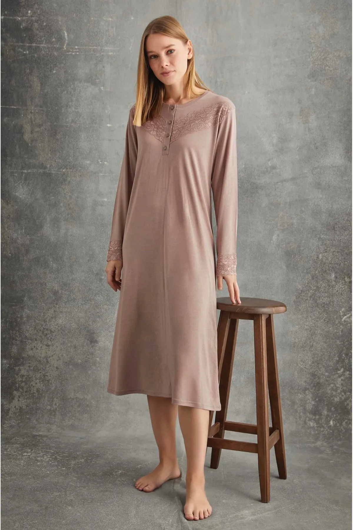 Kadın Dantelli Gül Kurusu Gecelik Uzun Kollu GÜL KURUSU-L