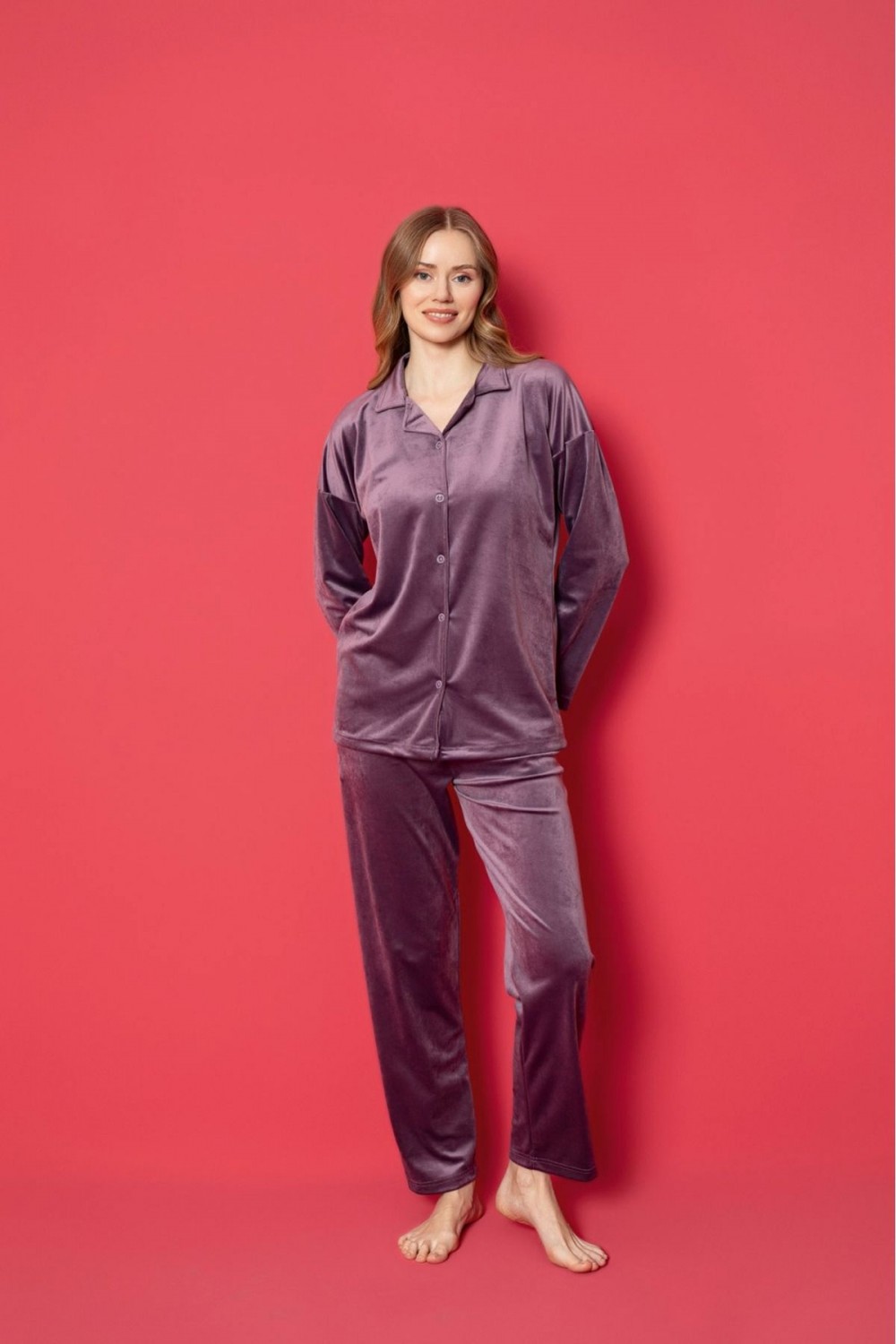 Kadın Kadife Önden Düğmeli Pijama Takımı YENİ SEZON