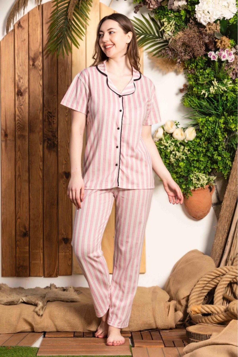 Kadın Önden Düğmeli Kollu Yazlık Gömlek Model Pijama Takımı Yeni Sezon
