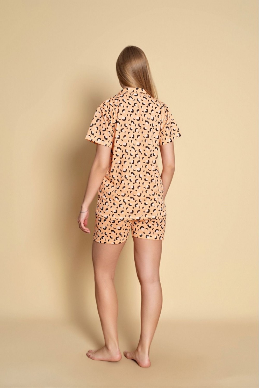 Kadın Önden Düğmeli Şortlu Yazlık Pijama Takımı