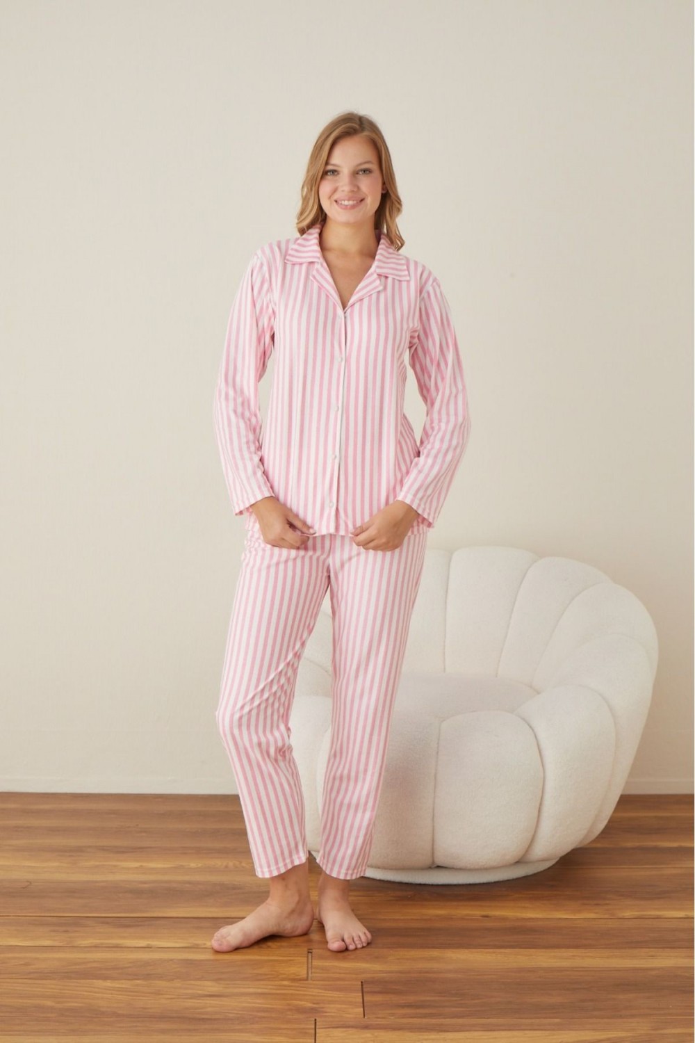 Önden Düğmeli Gömlek Model Kadın Pijama Takımı Süet Kumaş