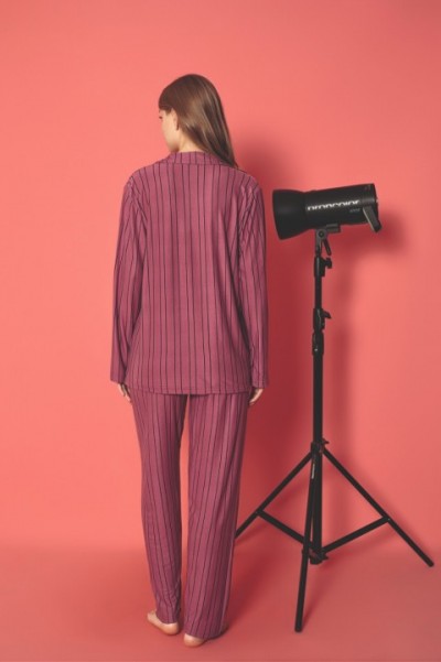 Önden Düğmeli Kadın Pijama Takımı Süet Kumaş MOR-XL